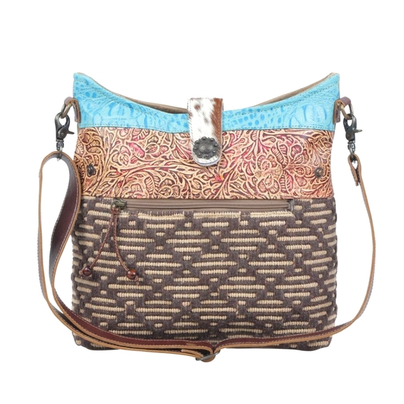 Myra Bag - Picture 1 of 8